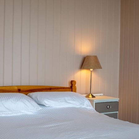 Oa Surf Club Bed and Breakfast Bude Eksteriør billede