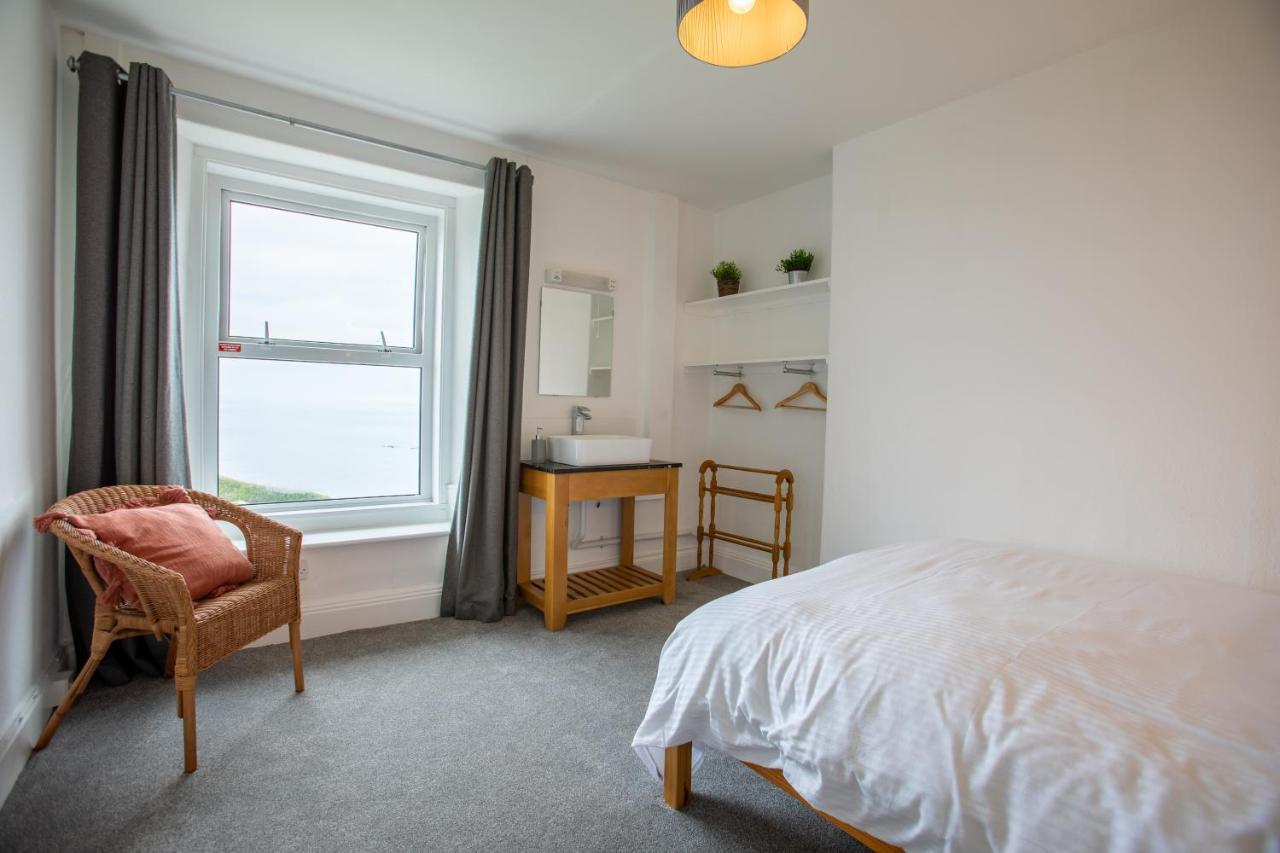 Oa Surf Club Bed and Breakfast Bude Eksteriør billede