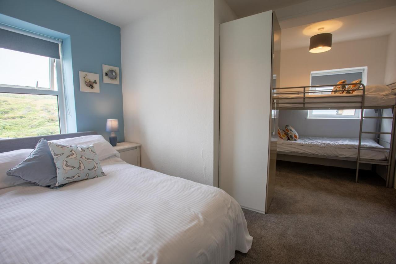Oa Surf Club Bed and Breakfast Bude Eksteriør billede