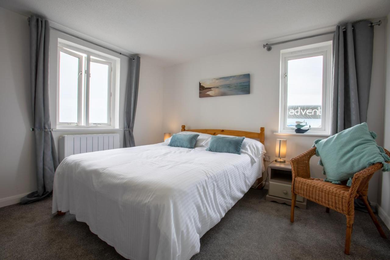 Oa Surf Club Bed and Breakfast Bude Eksteriør billede