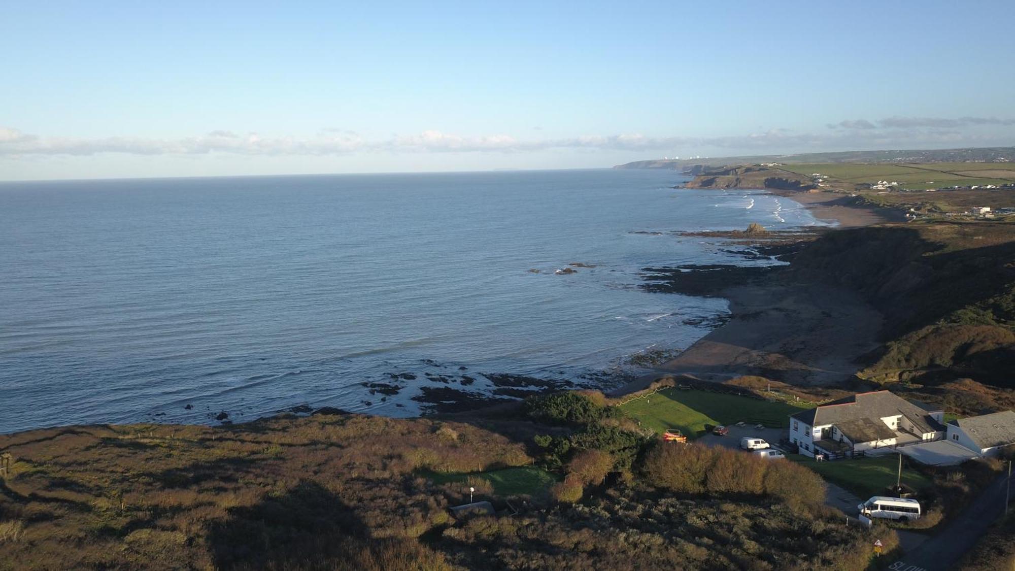 Oa Surf Club Bed and Breakfast Bude Eksteriør billede